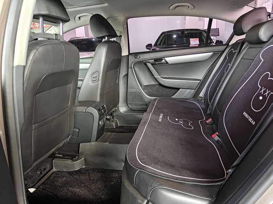 Volkswagen Magotan 2016