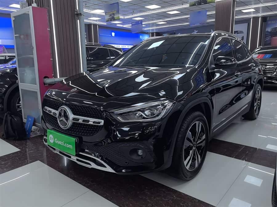 Mercedes-Benz GLA 2020