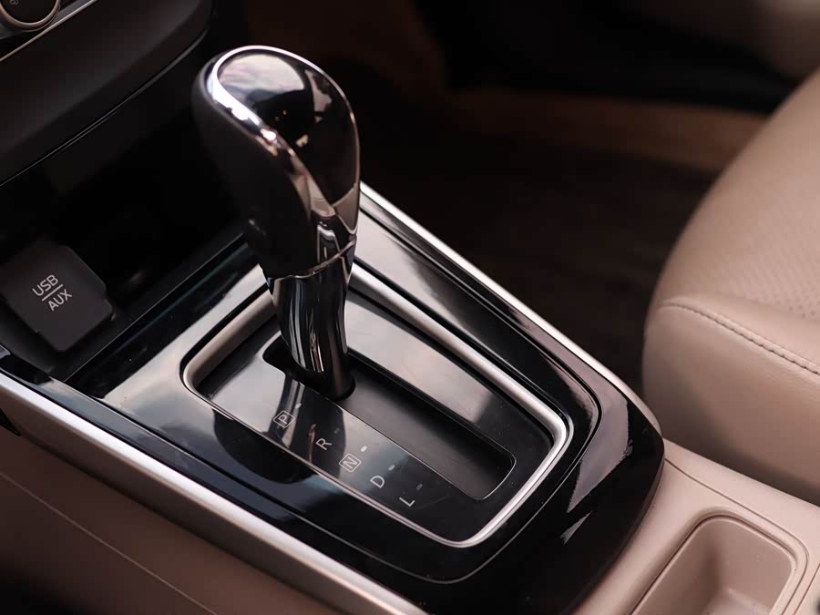 Nissan Sylphy 2016 — фото 34