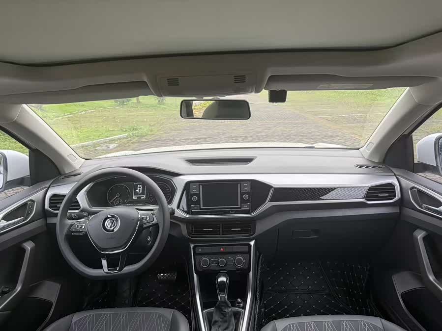 Volkswagen T-Cross 2020