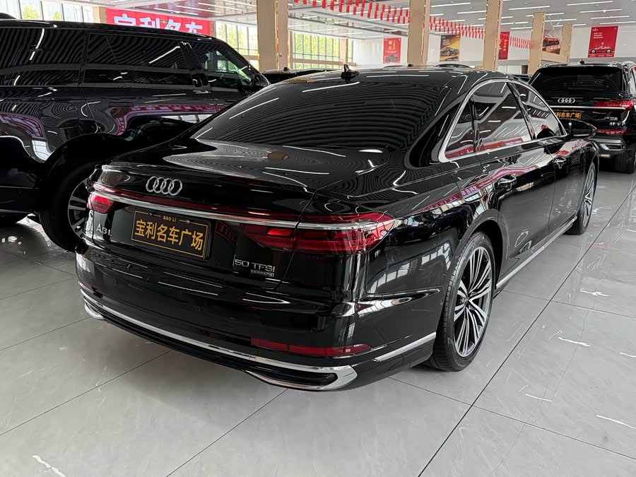 Audi A8 2023