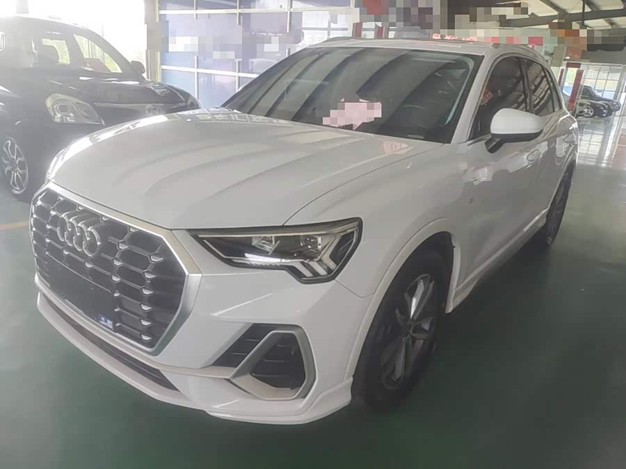 Audi Q3 2022