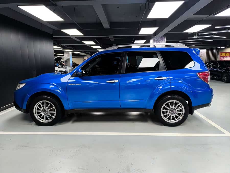 Subaru Forester 2011 — фото 19