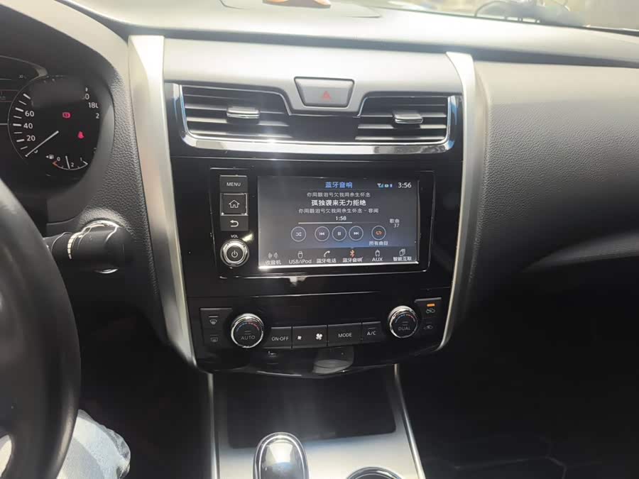 Nissan Teana 2016