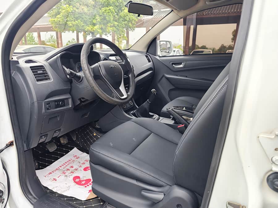 Isuzu RE-MAX Ruimai 2018