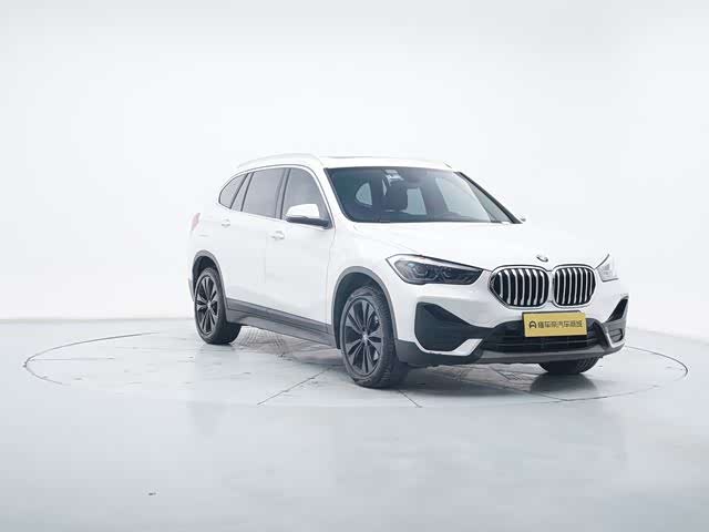 BMW X1 2021 — фото 18