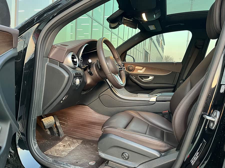 Mercedes-Benz GLC 2022