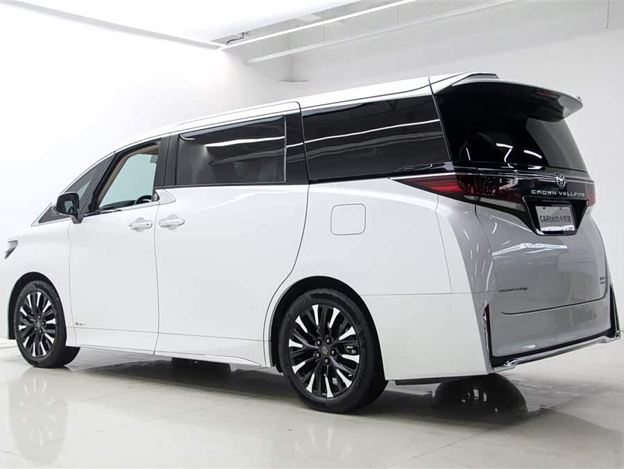 Toyota Vellfire 2024