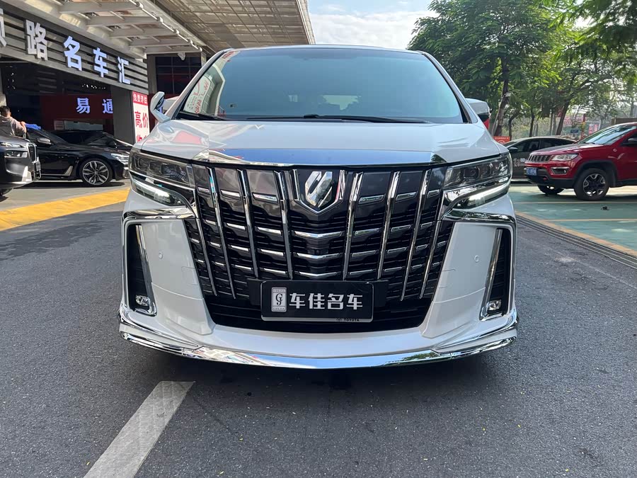 Toyota Alphard 2015