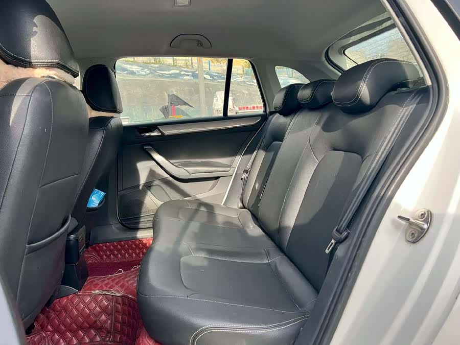 Volkswagen Santana 2015