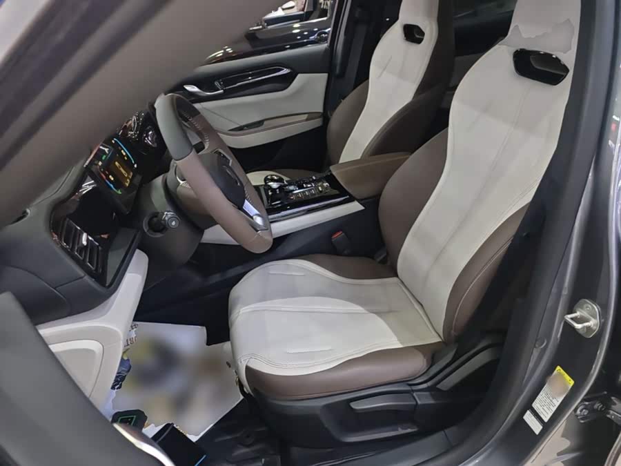 BYD Qin PLUS 2023 — фото 15