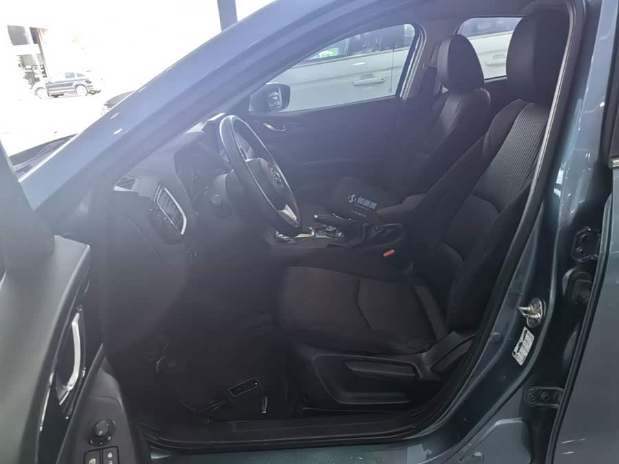 Mazda 3 Angkesela 2016 — фото 15