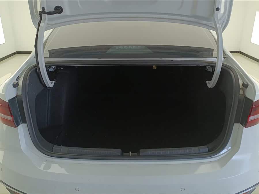 Volkswagen Lavida 2024