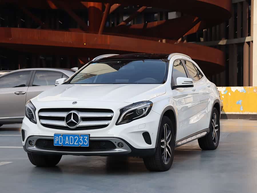 Mercedes-Benz GLA 2016