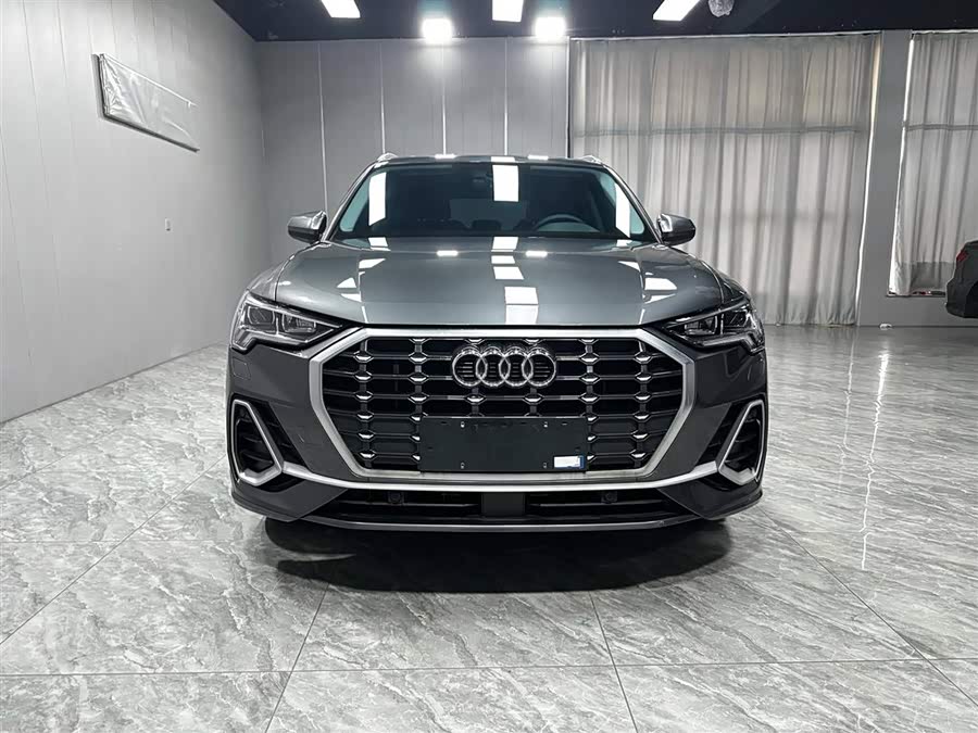 Audi Q3 2023