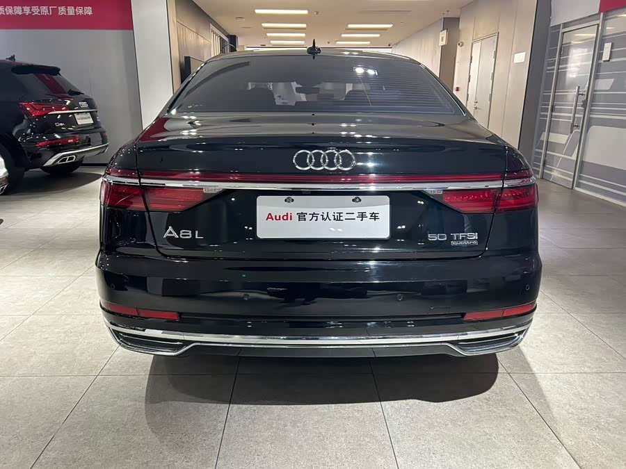 Audi A8 2022