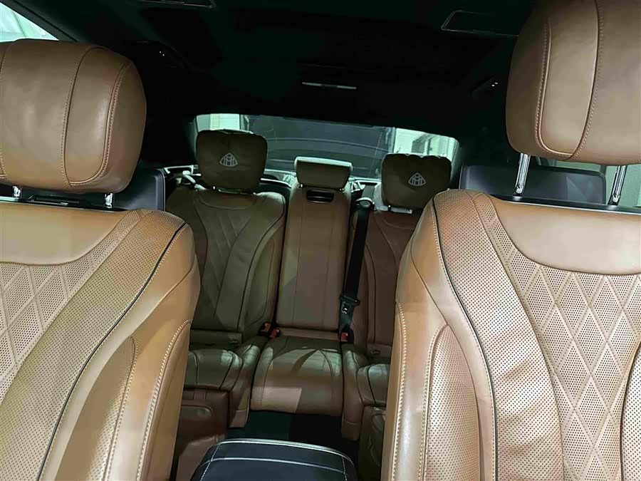 Mercedes-Benz Maybach S-Class 2020 — фото 13