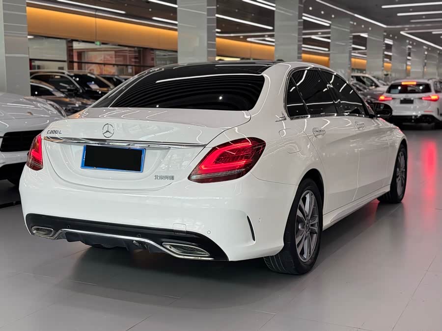 Mercedes-Benz C-Class 2021 — фото 10
