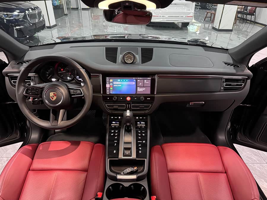 Porsche Macan 2023