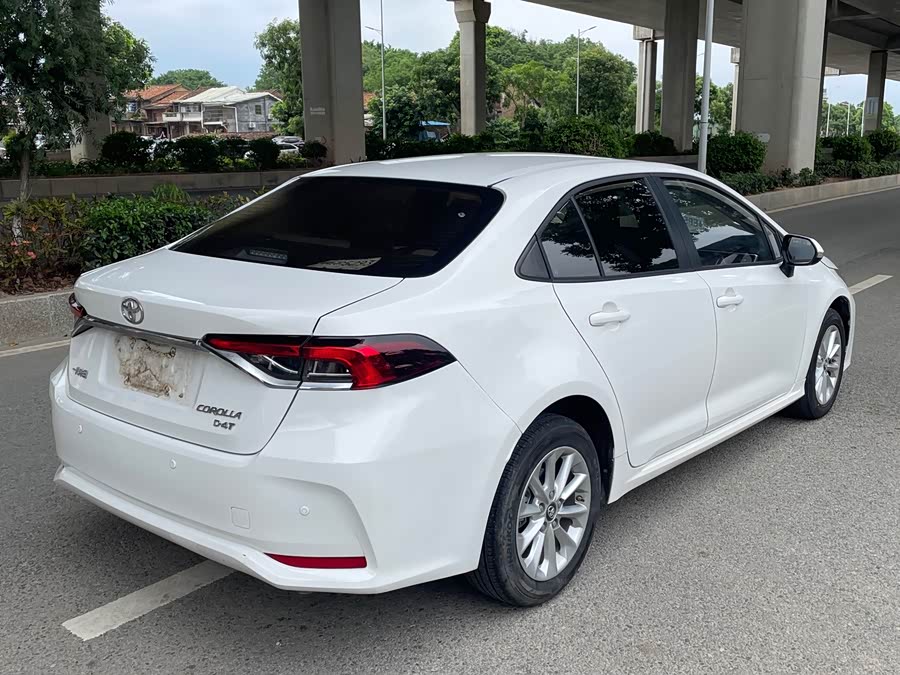 Toyota Corolla 2022 — фото 10