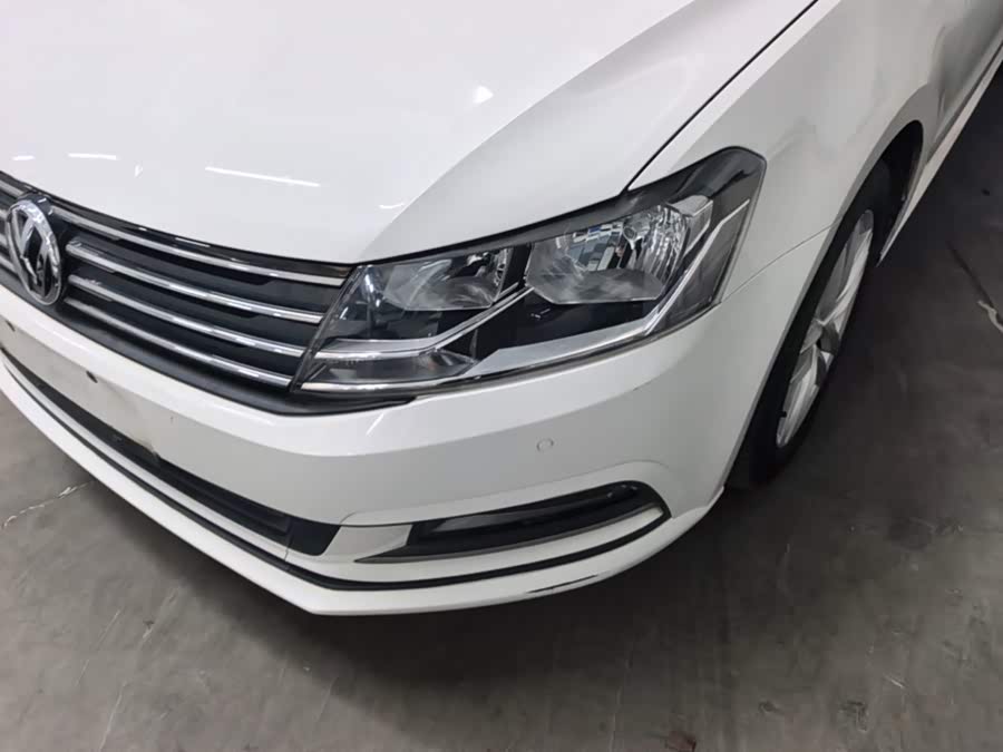 Volkswagen Gran Lavida 2017 — фото 24
