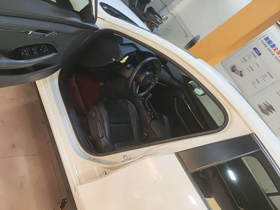 Mazda 3 Angkesela 2022