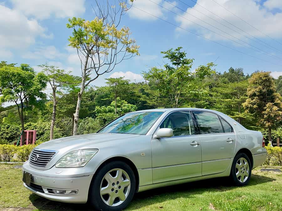 Lexus LS 2005