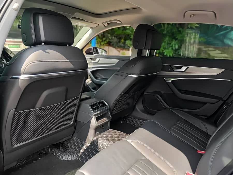 Audi A6L 2021