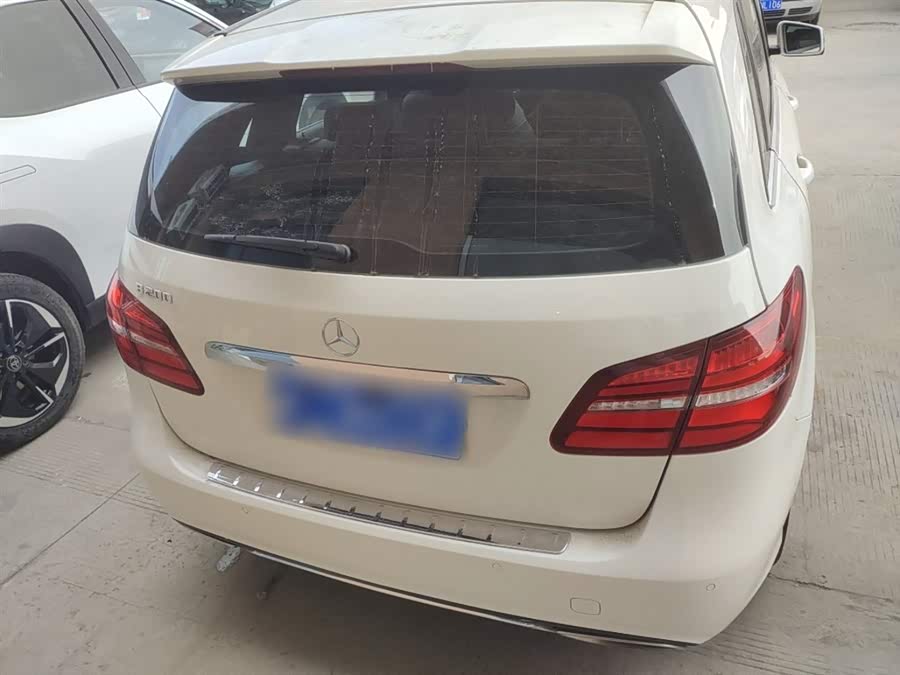 Mercedes-Benz B-Class 2019
