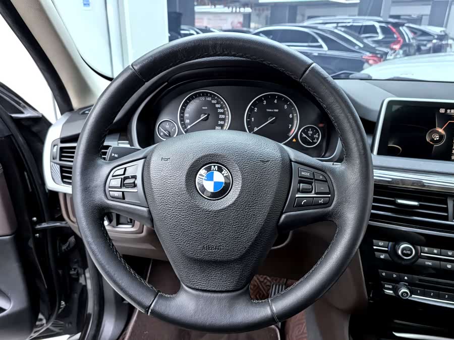 BMW X5 2014 — фото 13