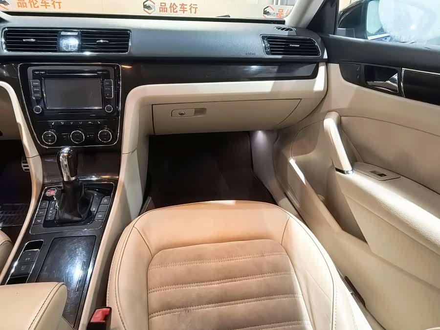 Volkswagen Passat 2014