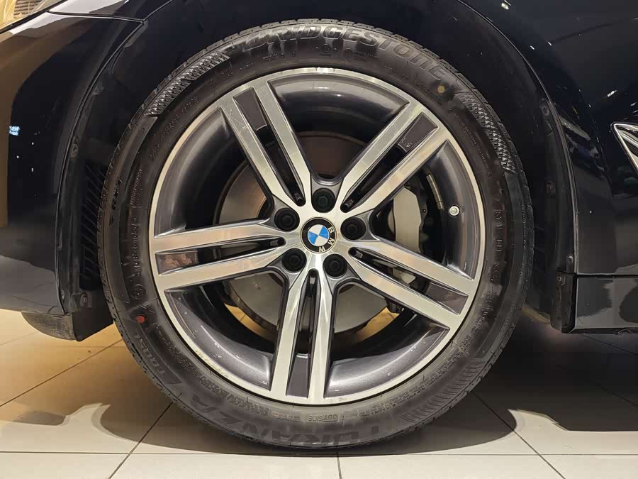 BMW 5 Series 2021