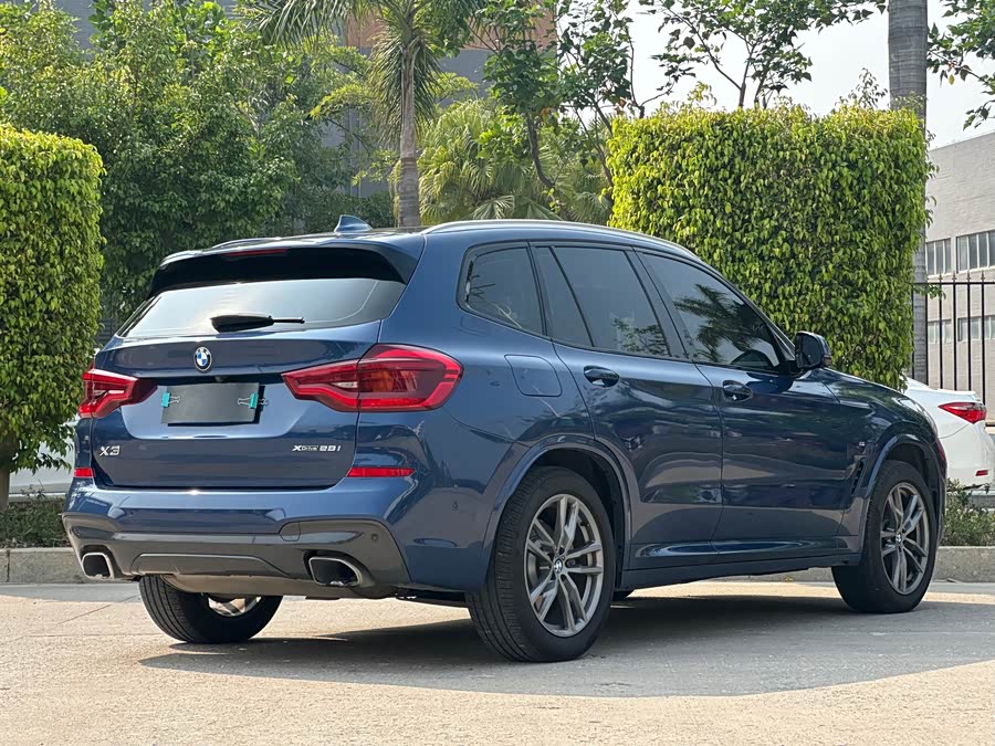 BMW X3 2018 — фото 9