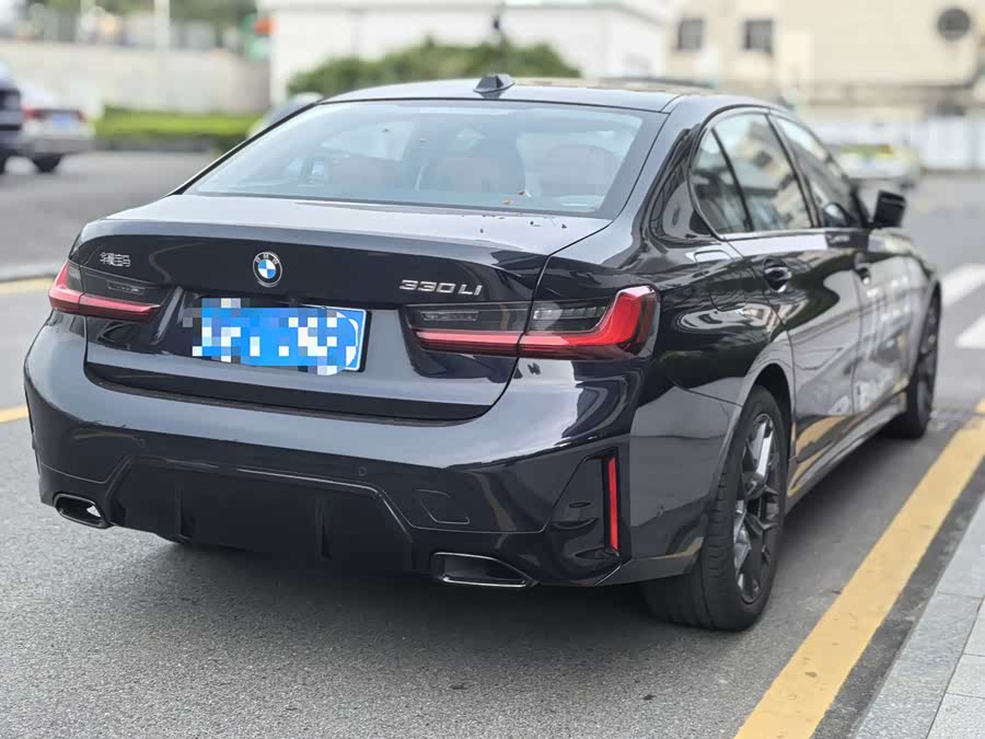 BMW 3 Series 2025