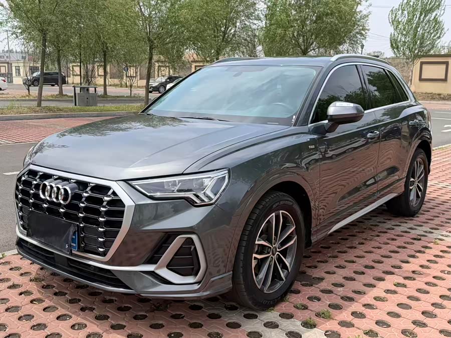 Audi Q3 2022
