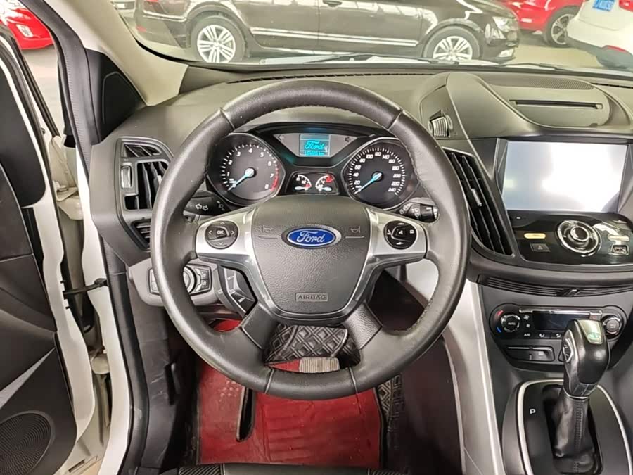 Ford Kuga 2015
