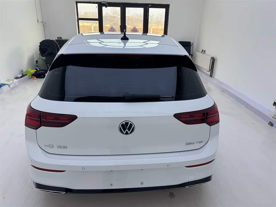 Volkswagen Golf 2021
