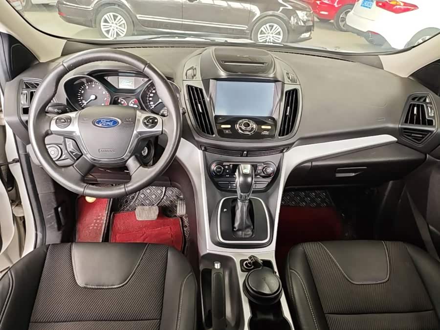 Ford Kuga 2015