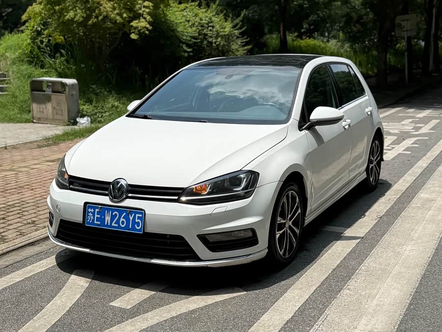 Volkswagen Golf 2016