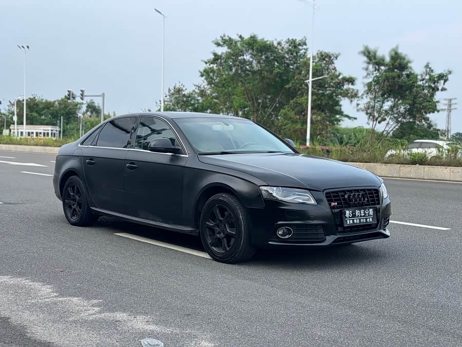 Audi A4L 2010