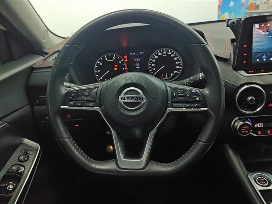 Nissan Sylphy 2021 — фото 15