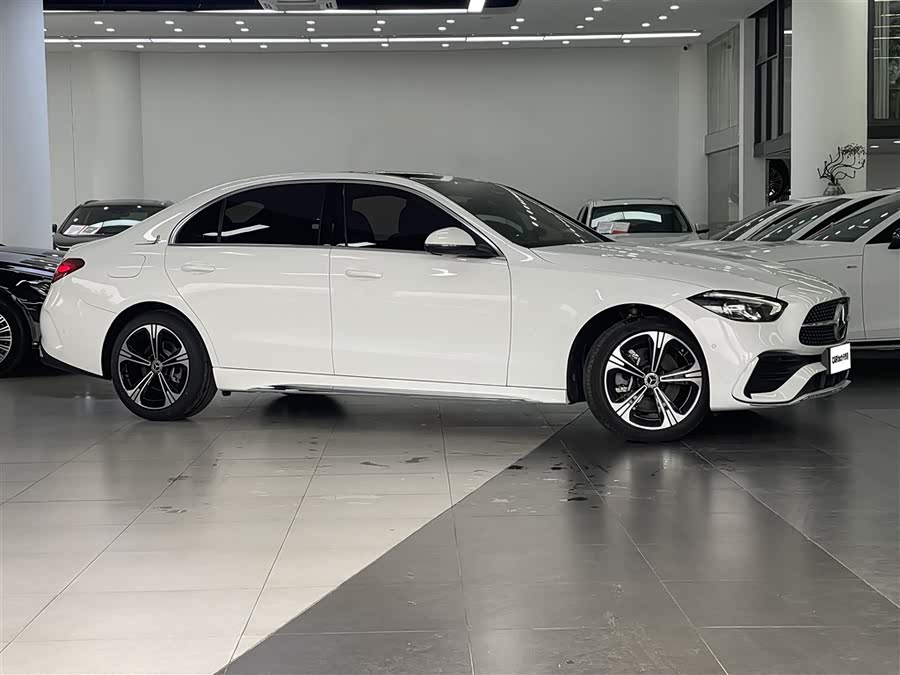 Mercedes-Benz C-Class 2022 — фото 14
