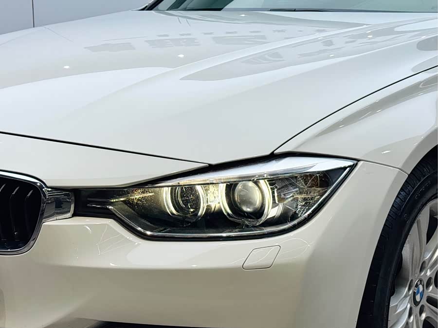 BMW 3 Series 2013 — фото 23