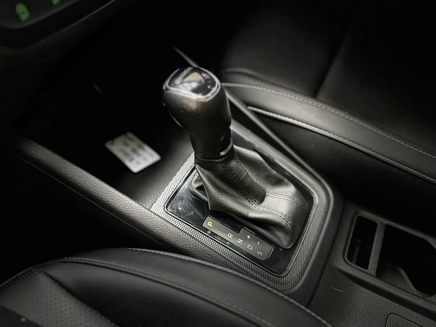 Skoda Kamiq 2024 — фото 17