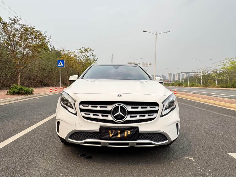 Mercedes-Benz GLA 2017