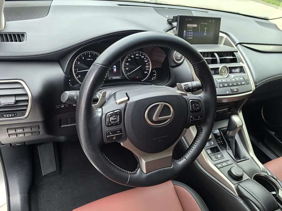 Lexus NX 2015 — фото 23