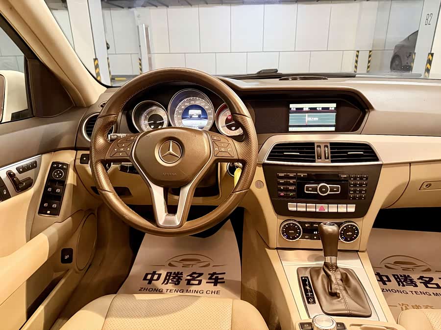 Mercedes-Benz C-Class 2011 — фото 23