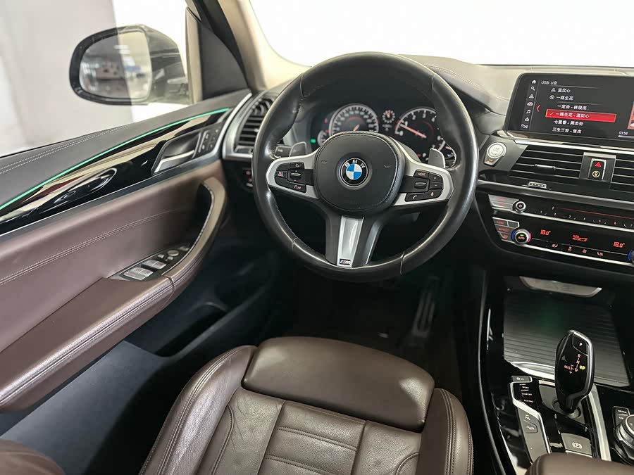 BMW X3 2018 — фото 13