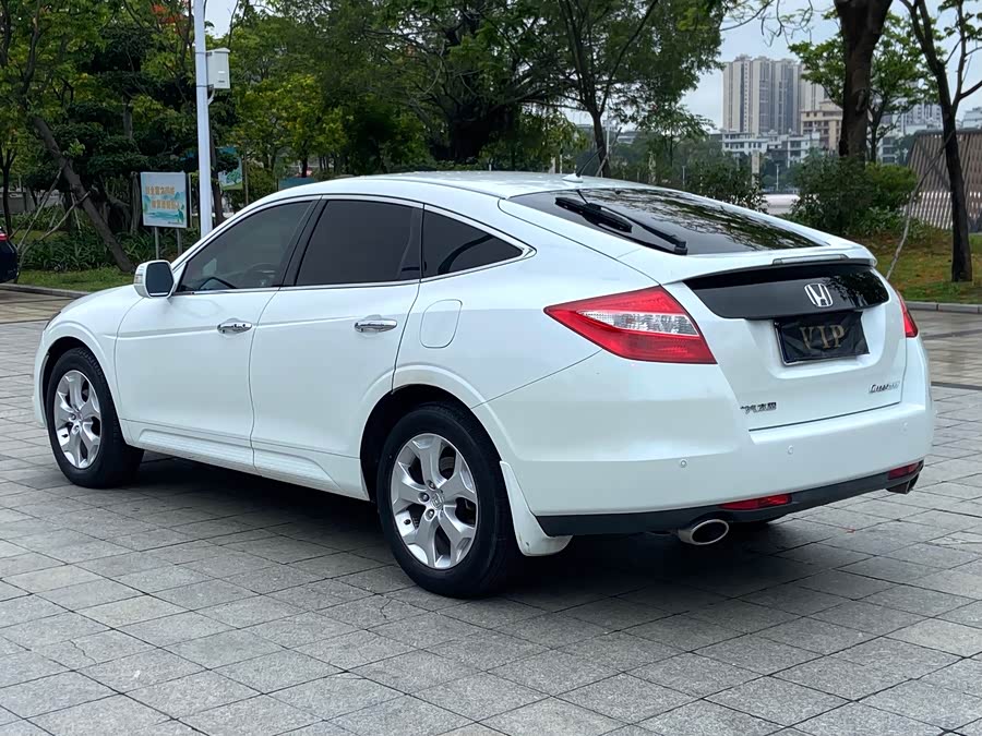 Honda Crosstour 2012