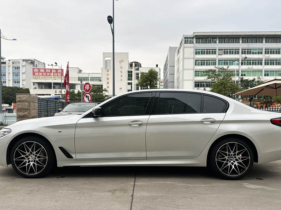 BMW 5 Series 2019